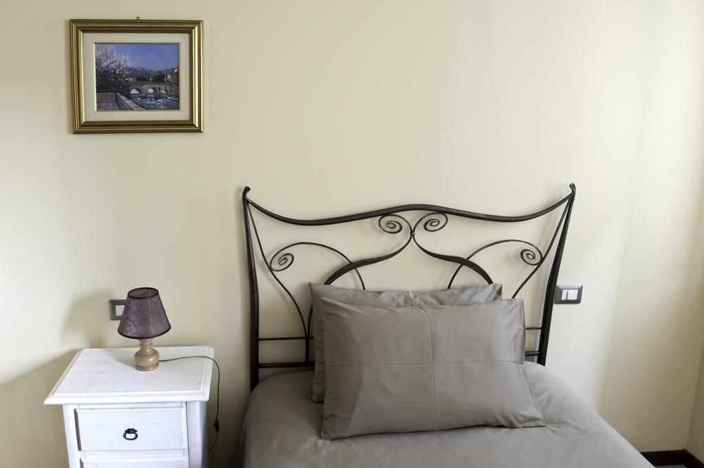 B&B 2 Terrazze เวโรนา ห้อง รูปภาพ